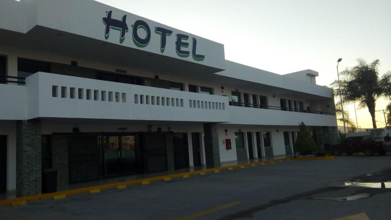 Jalyd Inn Irapuato Exterior foto