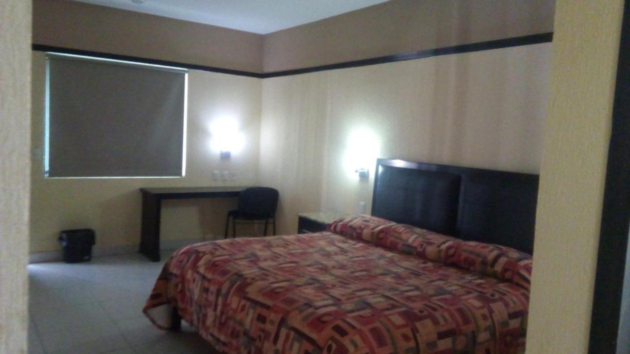 Jalyd Inn Irapuato Exterior foto